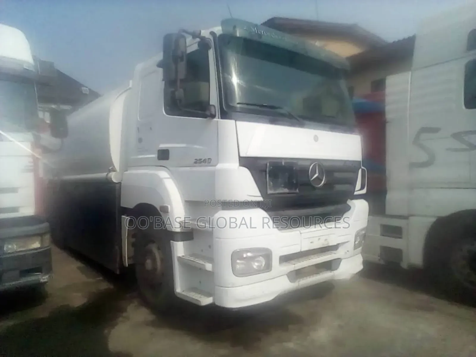 20,000liters Mercedes Diesel Pedlar