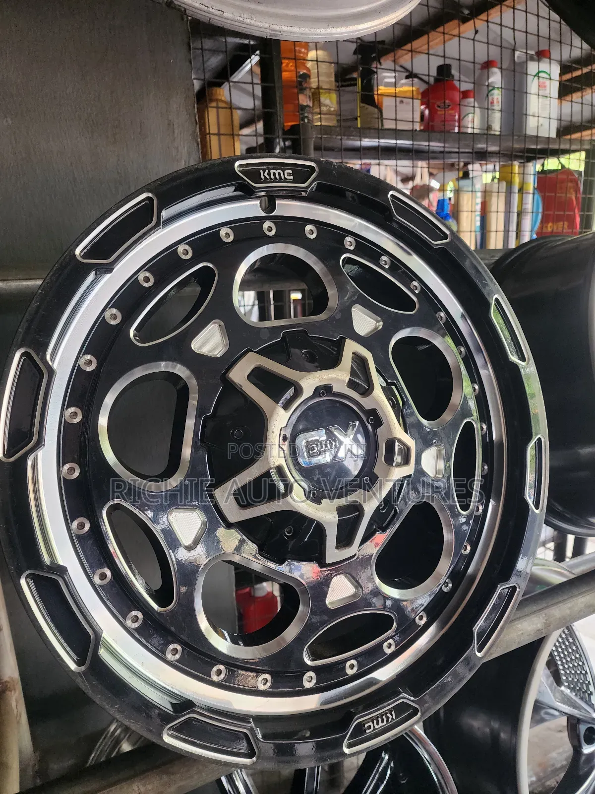 20inch Off-road  For Tundra Rim.