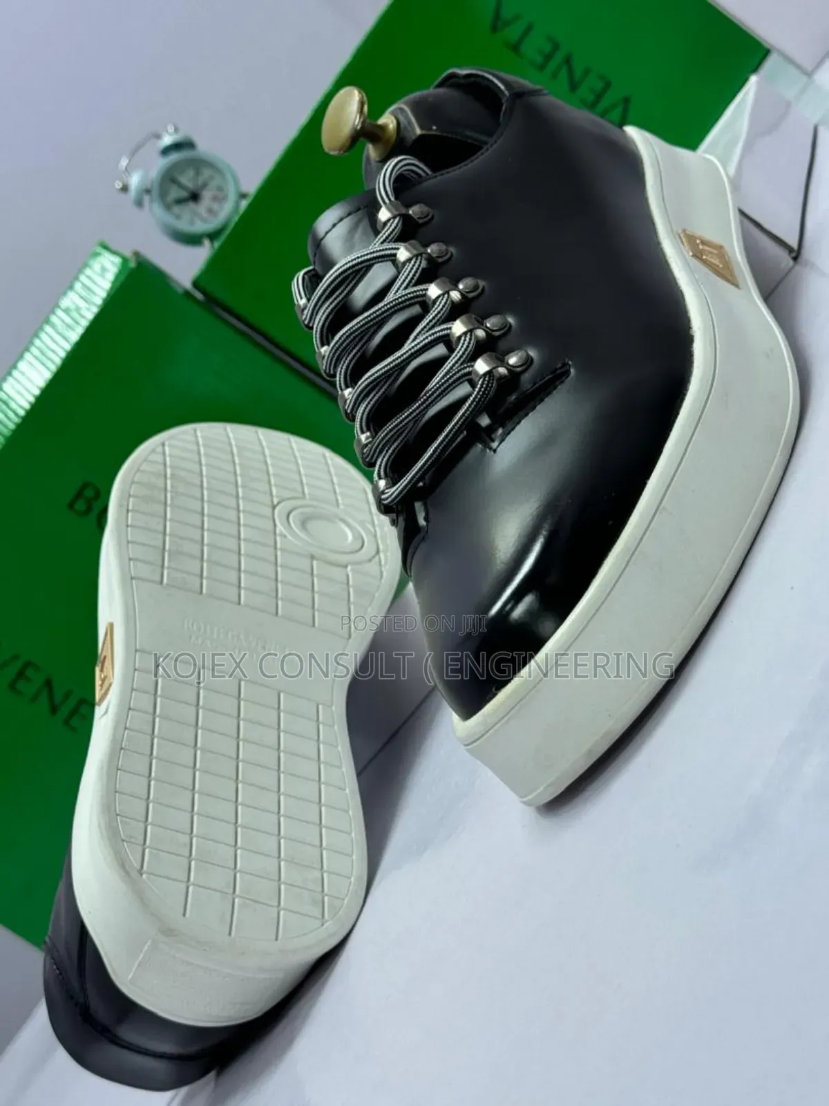 Bottega Leather Skin Men Shoe