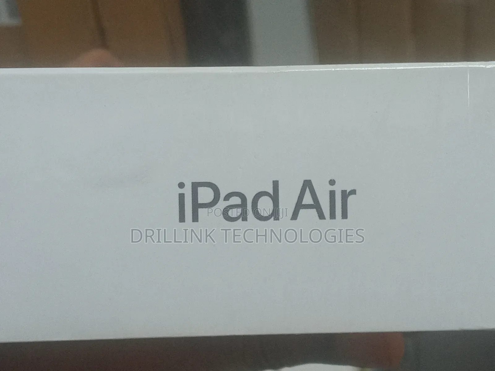 New Apple iPad Air 128 GB Silver