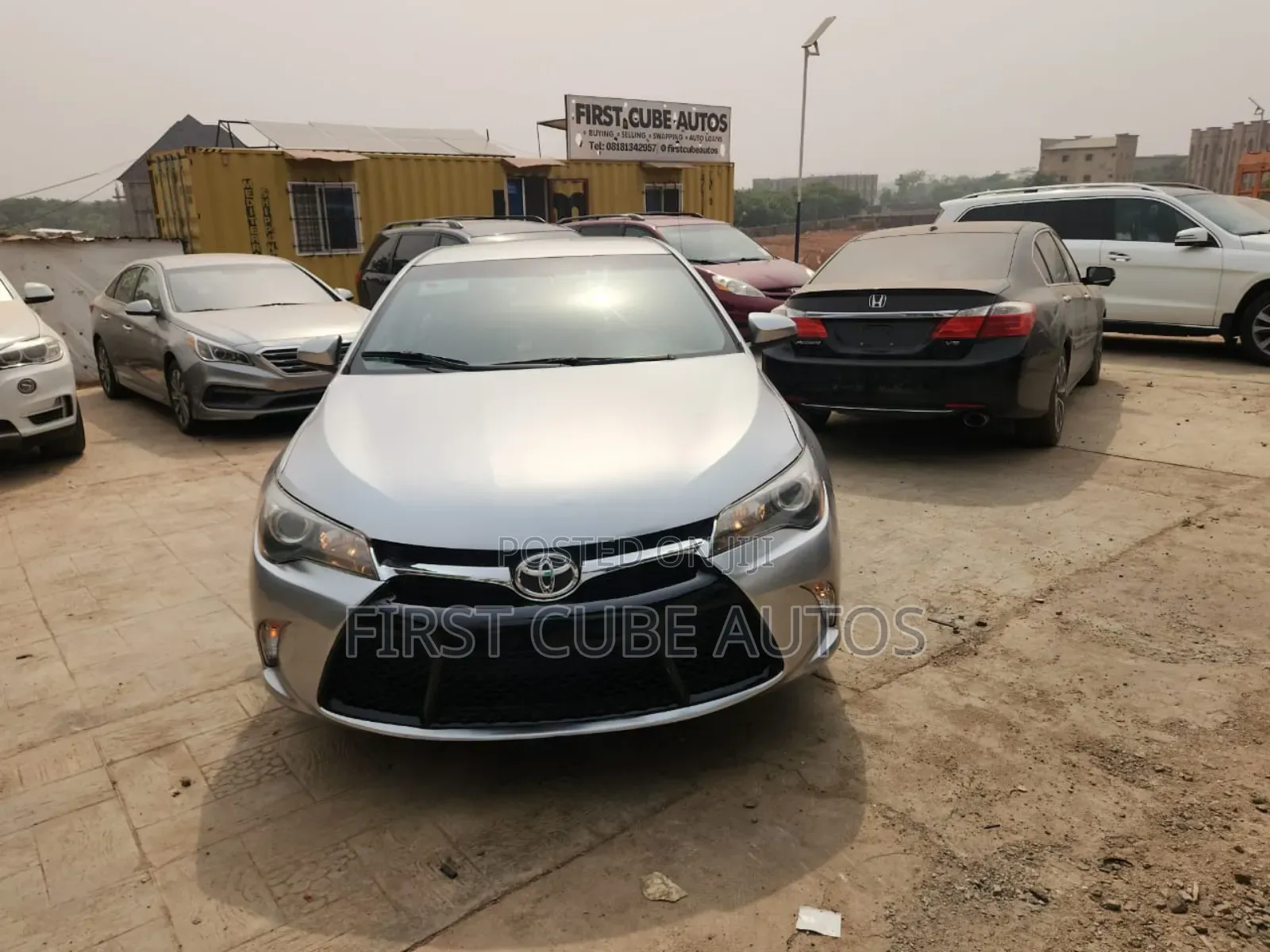 Toyota Camry SE 4dr Sedan (2.5L 4cyl 6A) 2016 Silver
