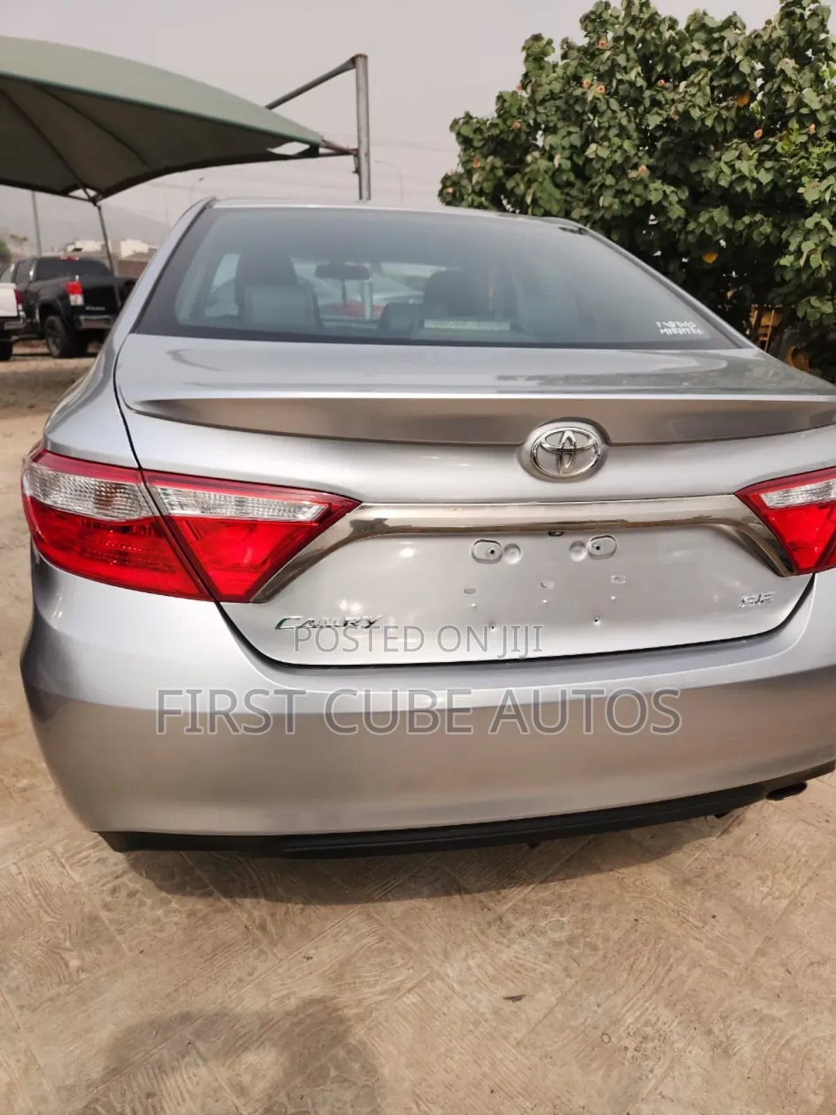 Toyota Camry SE 4dr Sedan (2.5L 4cyl 6A) 2016 Silver