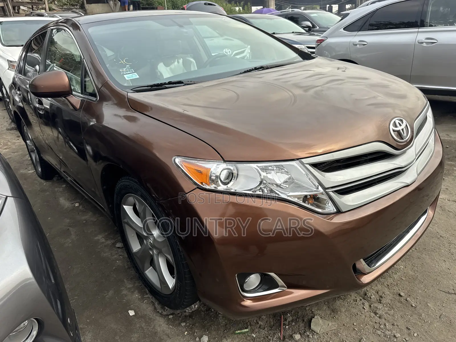 Toyota Venza V6 2011 Brown