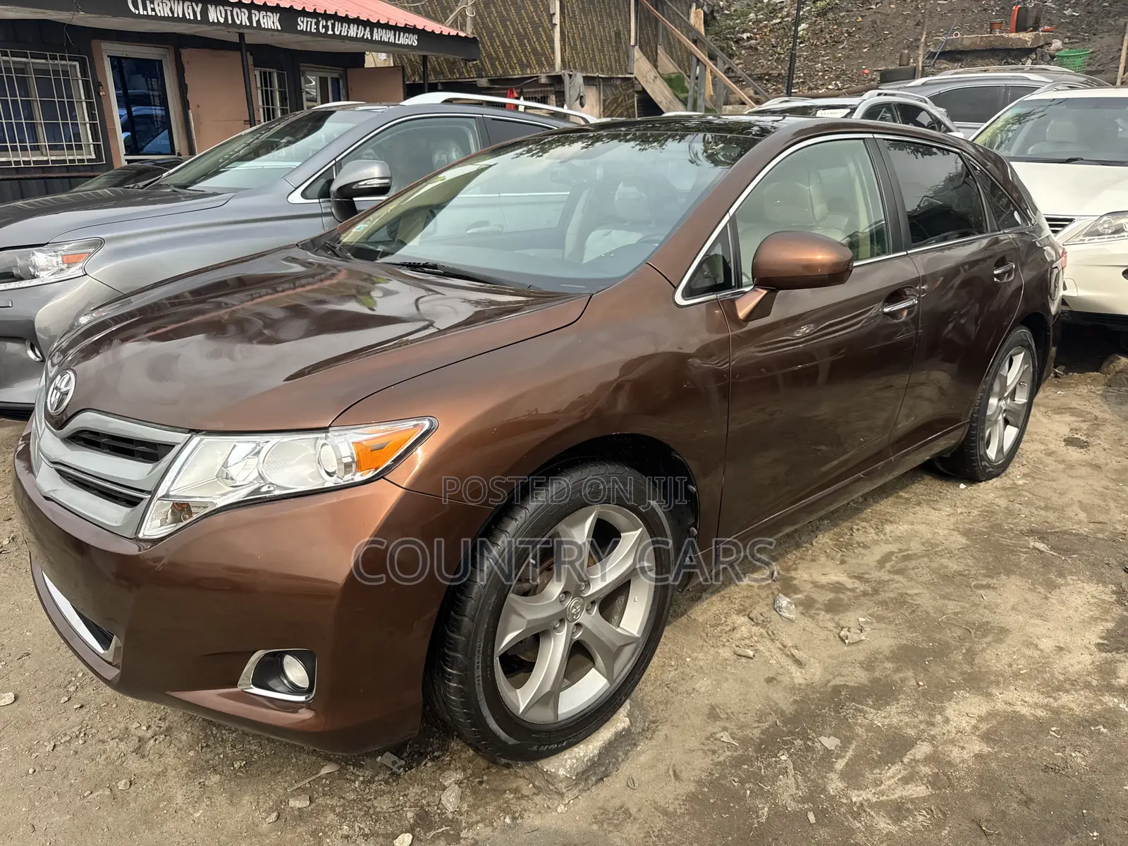 Toyota Venza V6 2011 Brown