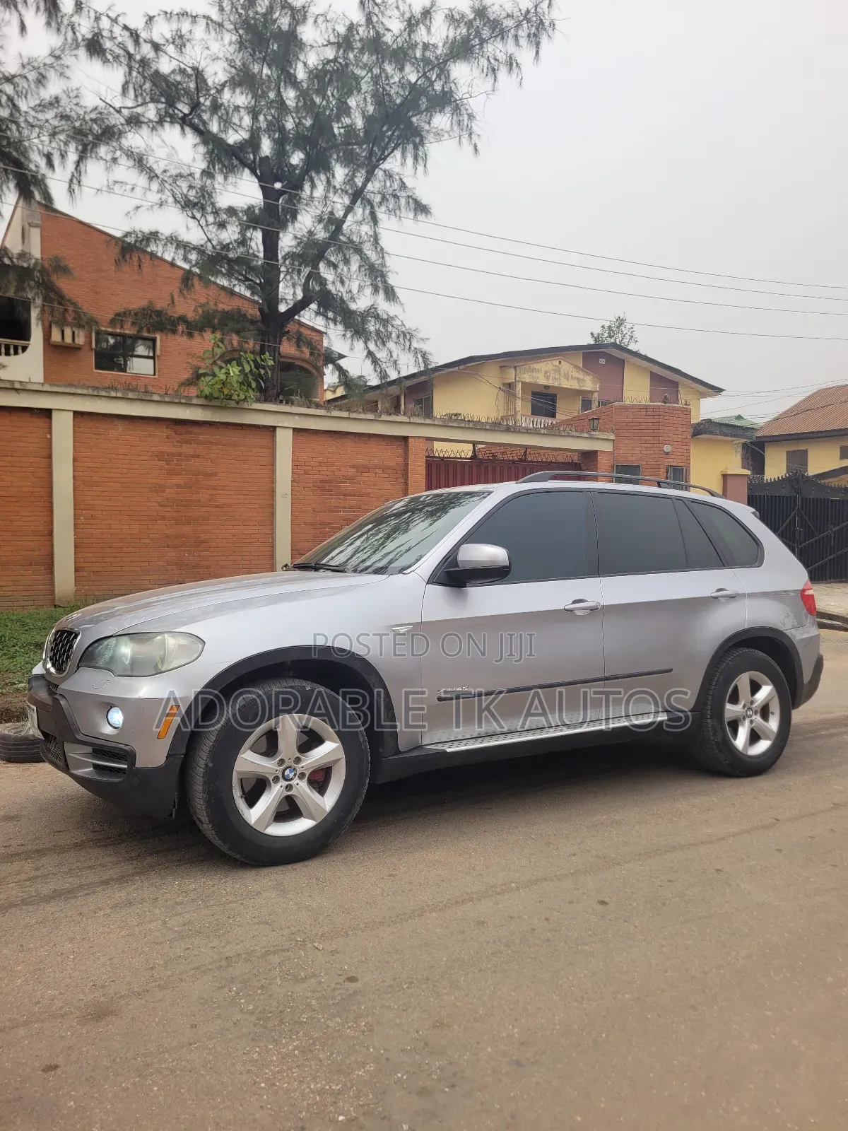 BMW X5 xDrive 48i AWD (4.8L 8cyl 6A) 2009 Silver