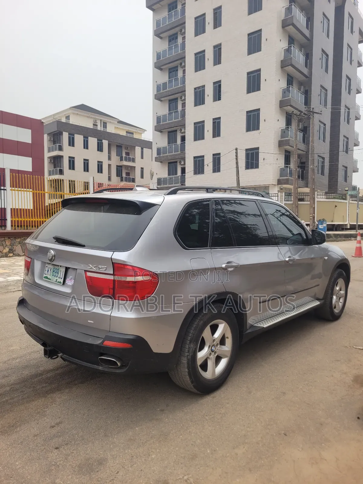 BMW X5 xDrive 48i AWD (4.8L 8cyl 6A) 2009 Silver