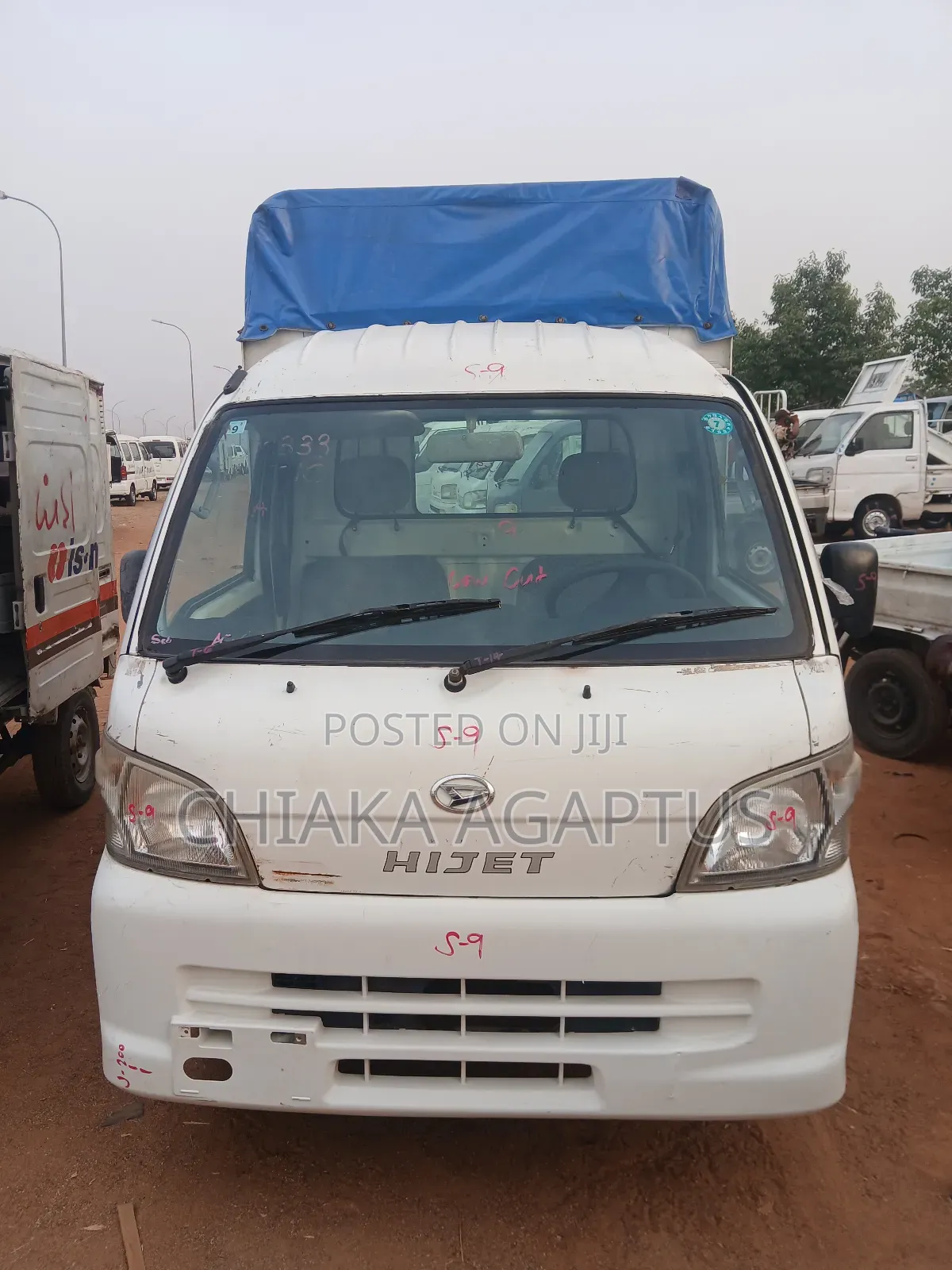 Direct Belgium Container Hijet Truck