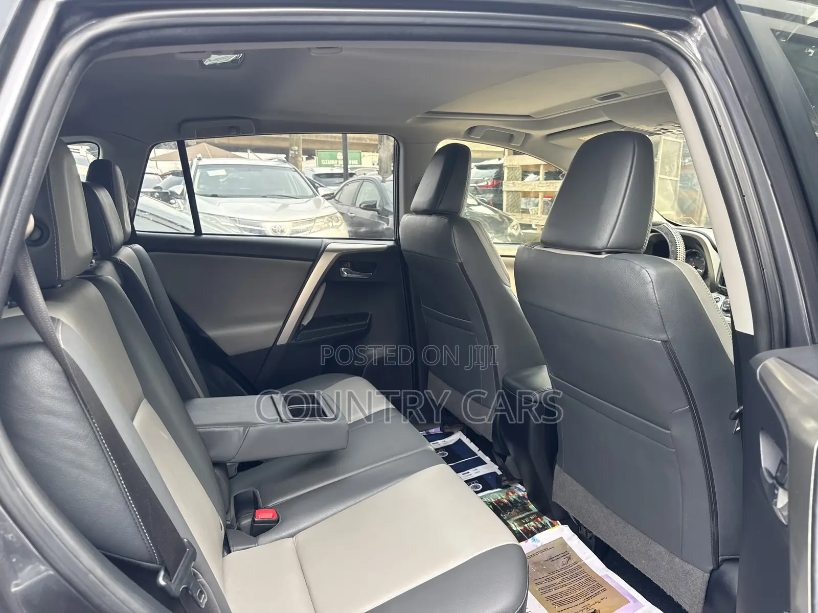 Toyota RAV4 Limited 4dr SUV AWD (2.5L 4cyl 6A) 2015 Gray