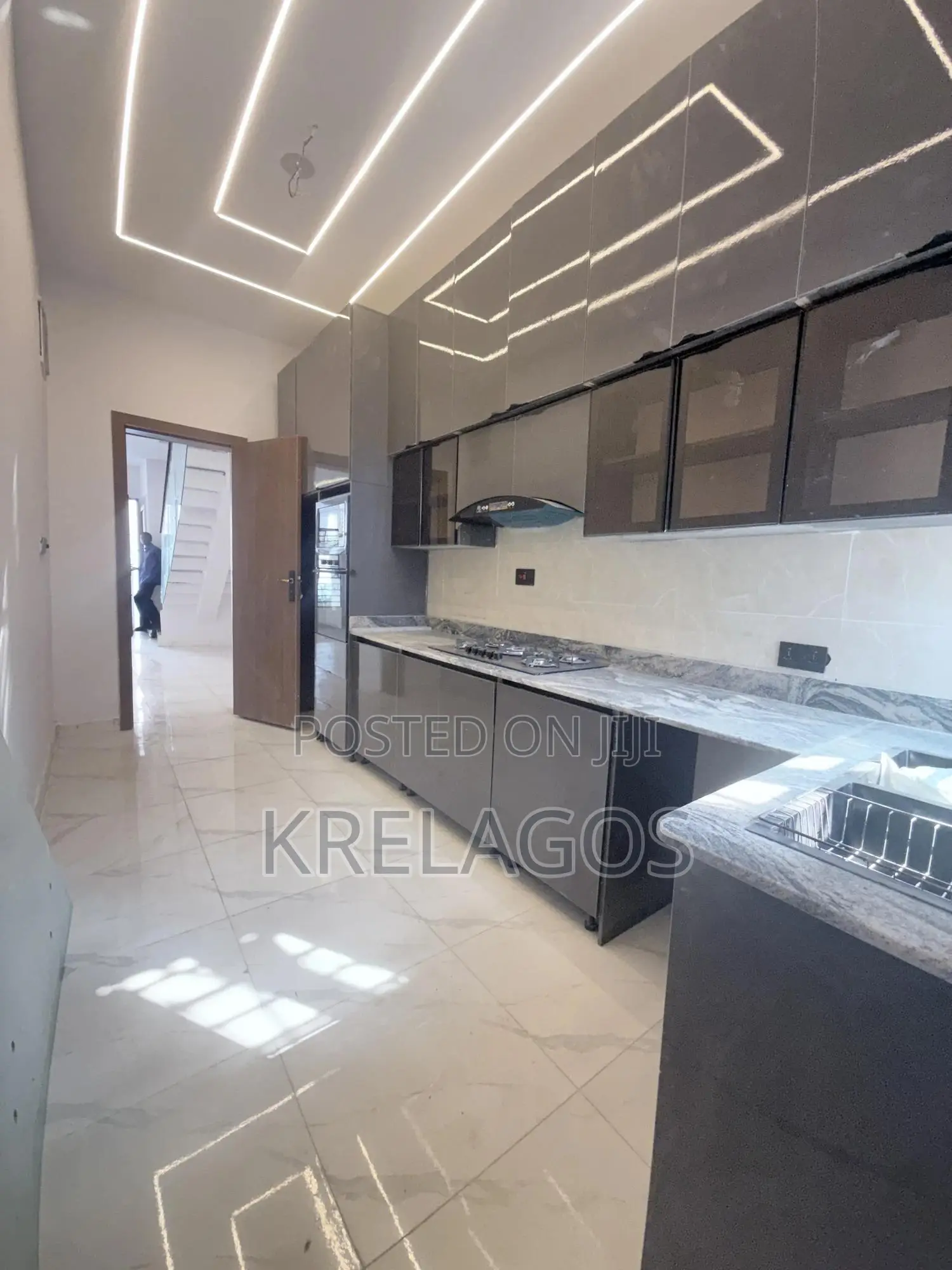 2bdrm Duplex in Abraham Adesanya Estate for sale