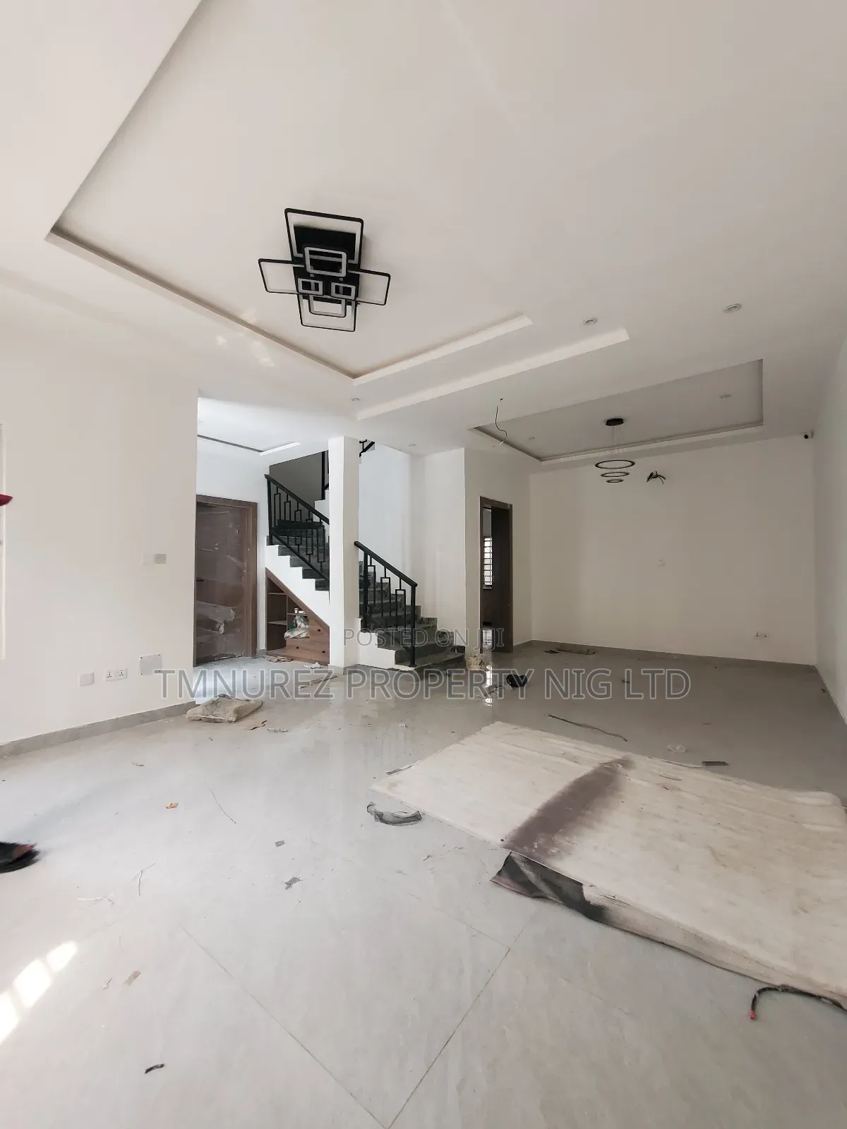 4bdrm Duplex in Lekki Phase1 for rent