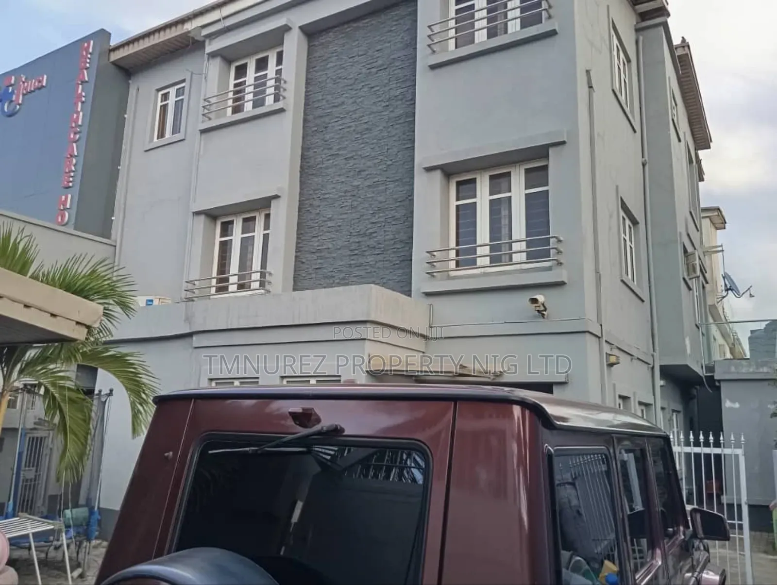 4bdrm Duplex in Lekki Phase1 for rent