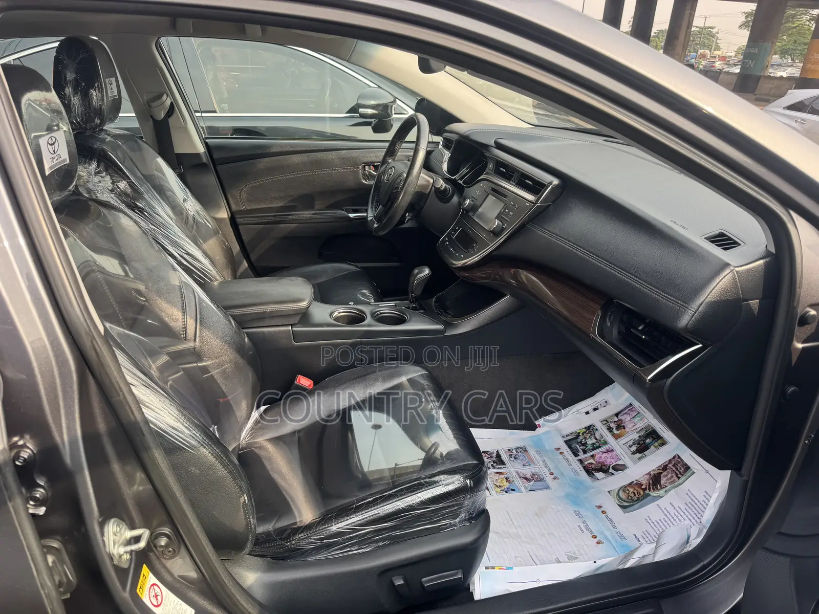 Toyota Avalon XLE Premium Sedan FWD (3.5L 6cyl 6A) 2013 Gray