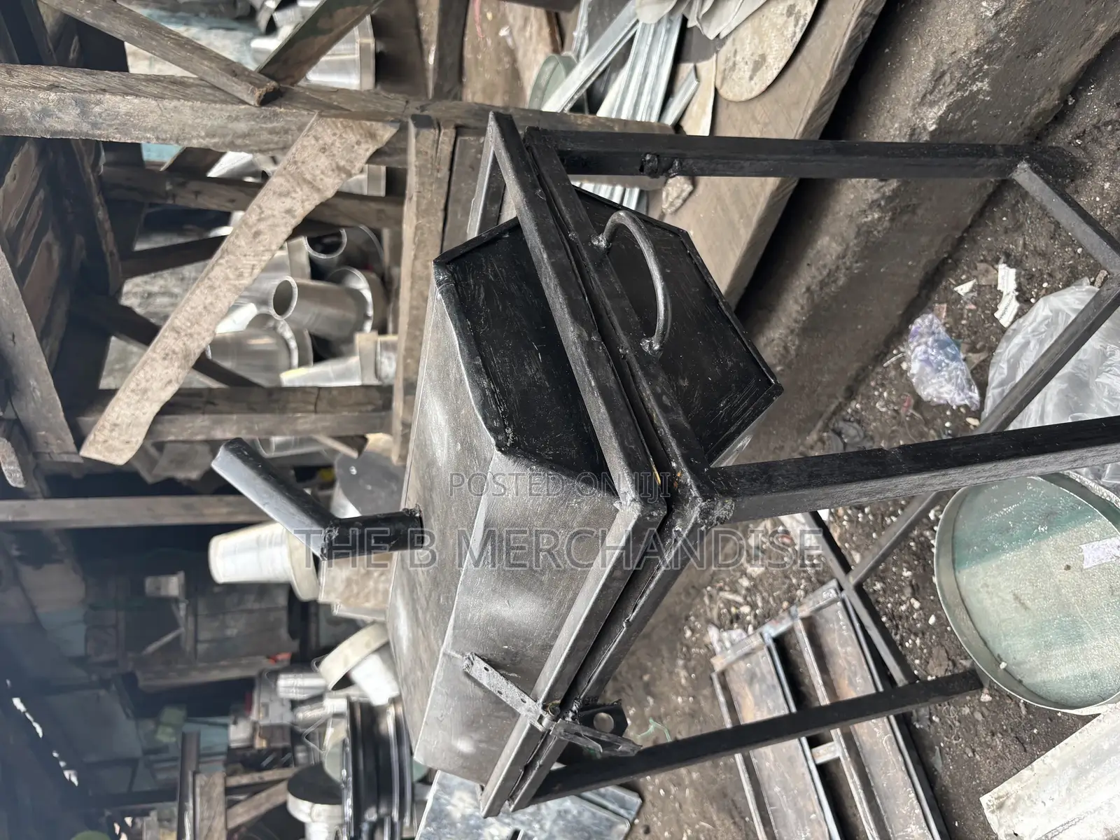 Barbecue Grill Stand