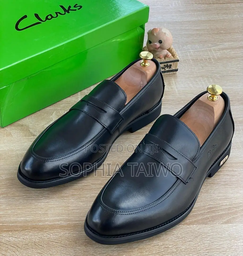 Clarks Classic Corporate Shoe