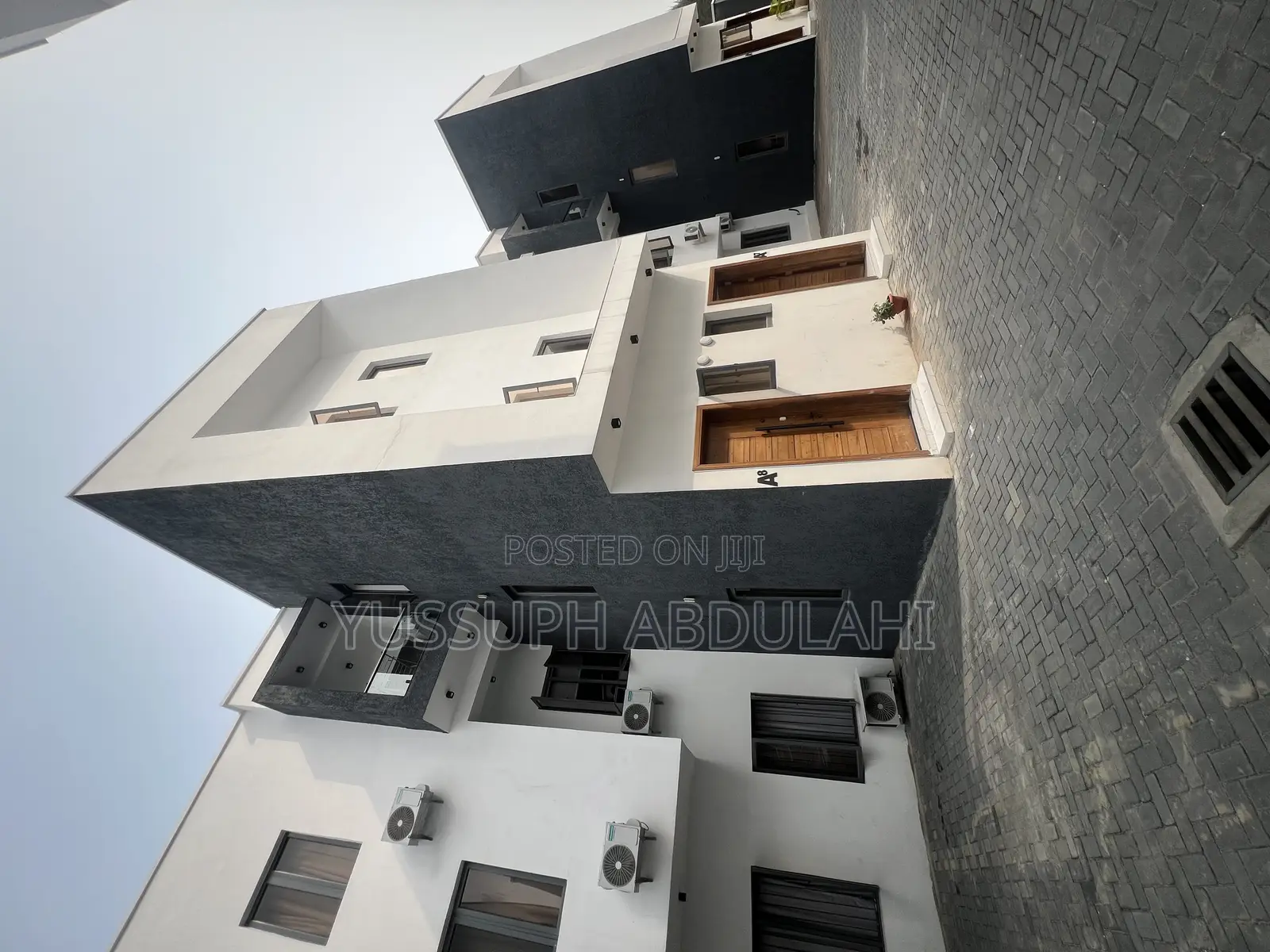 4bdrm Duplex in Lekki Phase1 for sale