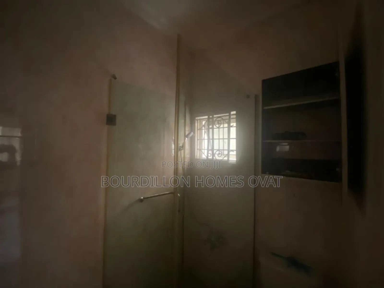 3bdrm Apartment in Chevron Lekki Lagos for rent