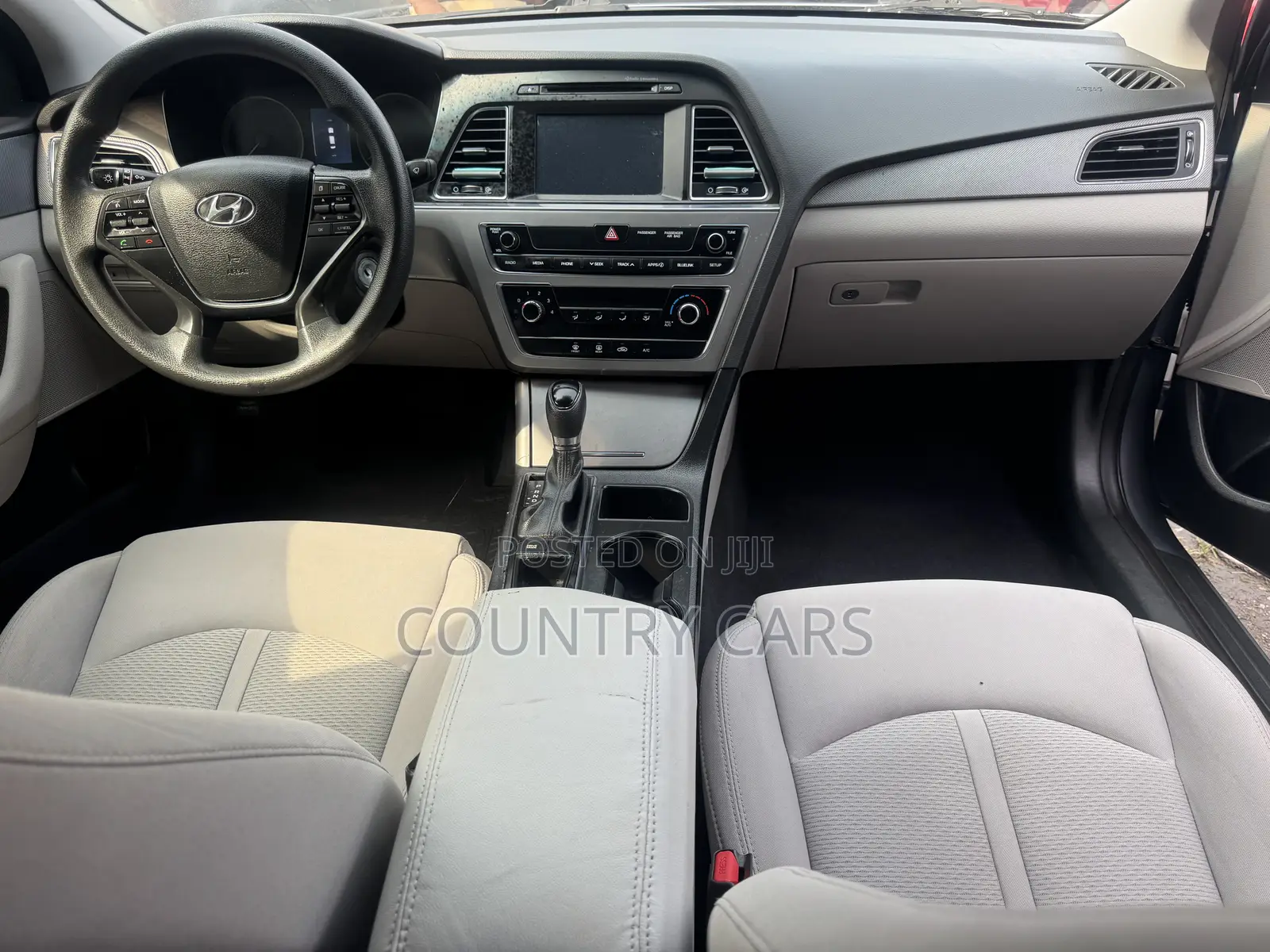 Hyundai Sonata Base Sedan FWD (2.4L 4cyl 6A) 2016 Gray
