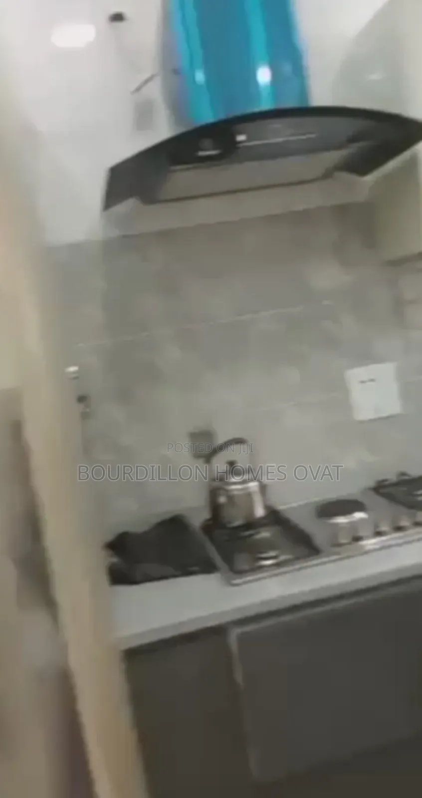 3bdrm Apartment in Chevron Toll Gate for sale