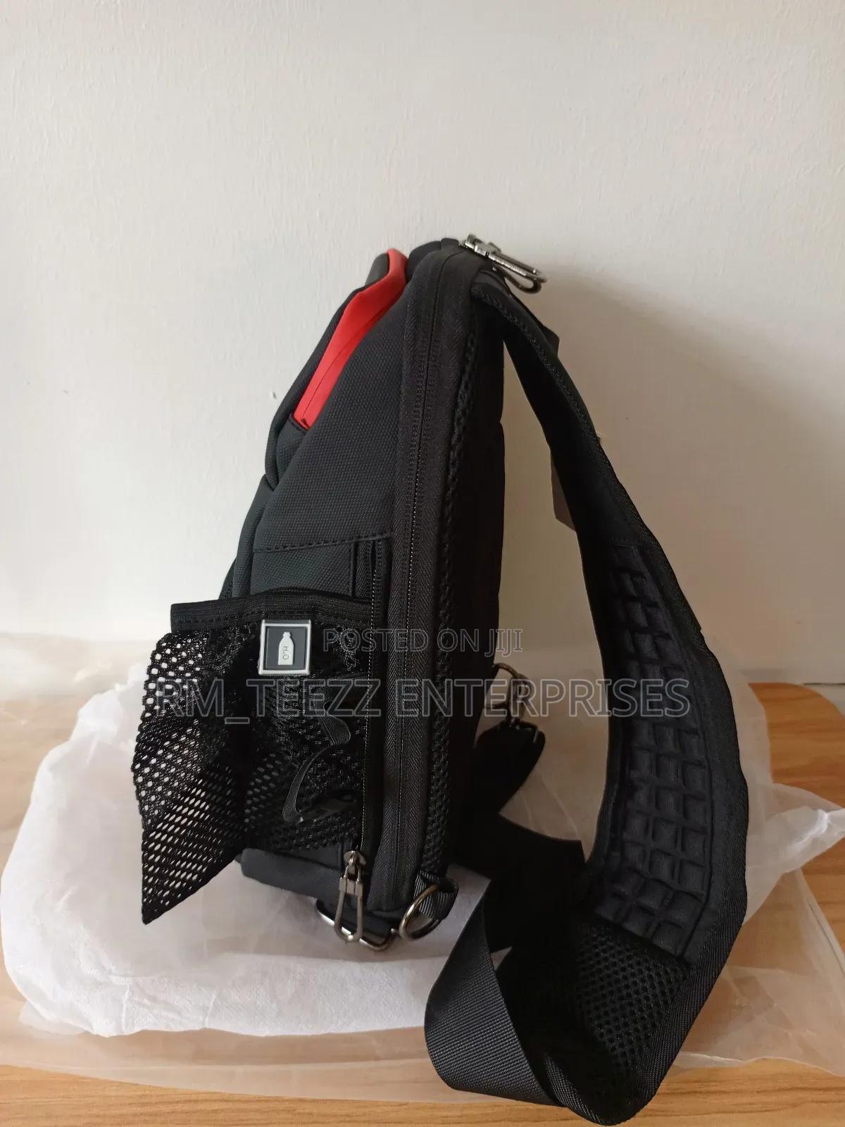 High-End Multifunctional Cross-Body Bag (Chest Bag)