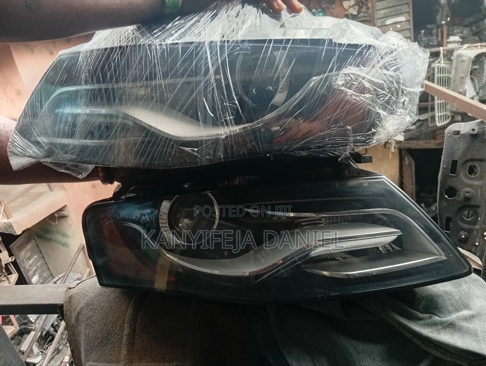 2010 Audi A4 Headlight