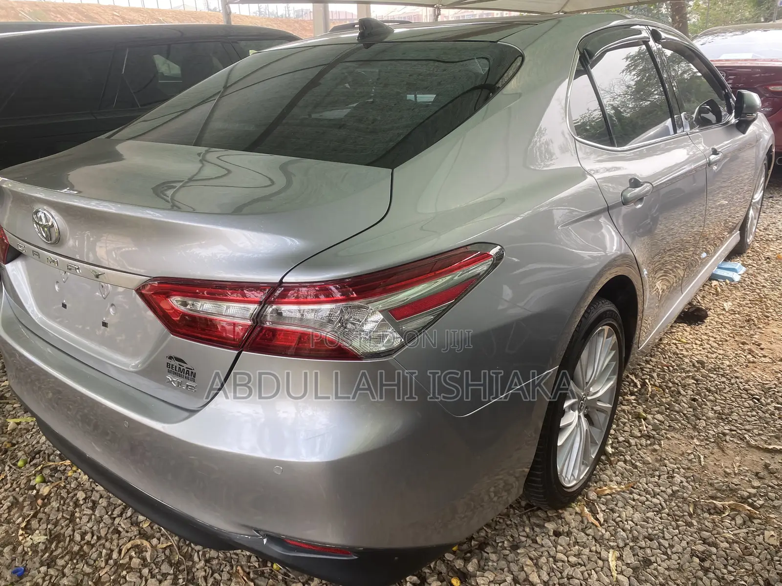 Toyota Camry XLE V6 (3.5L V6 8A) 2019 Gray