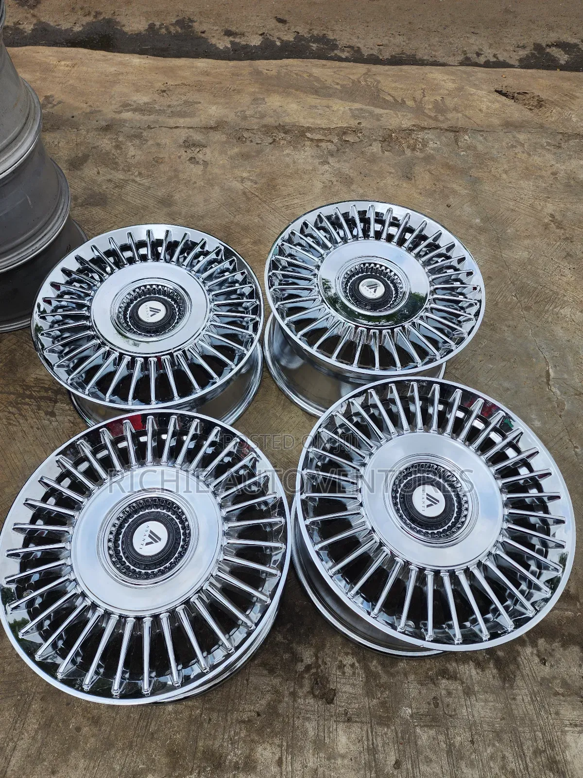 Chrome Rim 20inch. Original Rim.
