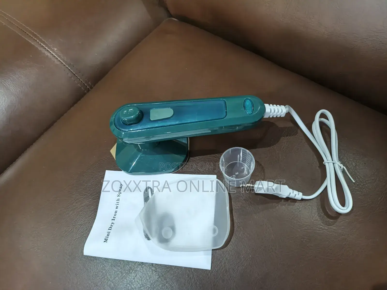 Mini Dry Iron With Spray