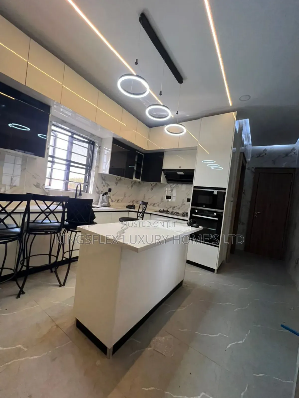 Furnished 5bdrm Townhouse/Terrace in Guzape District for sale