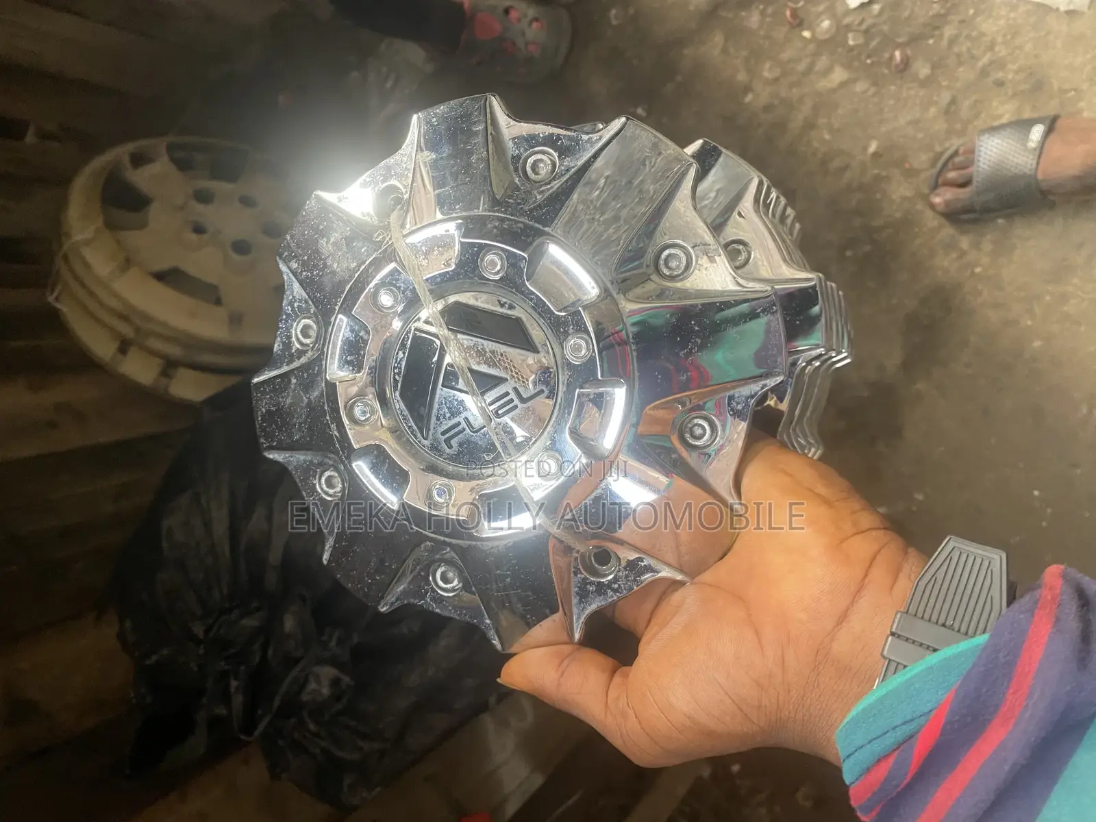 Jeep Wrangler Custom Star-Style Center Rim Cap Cover.
