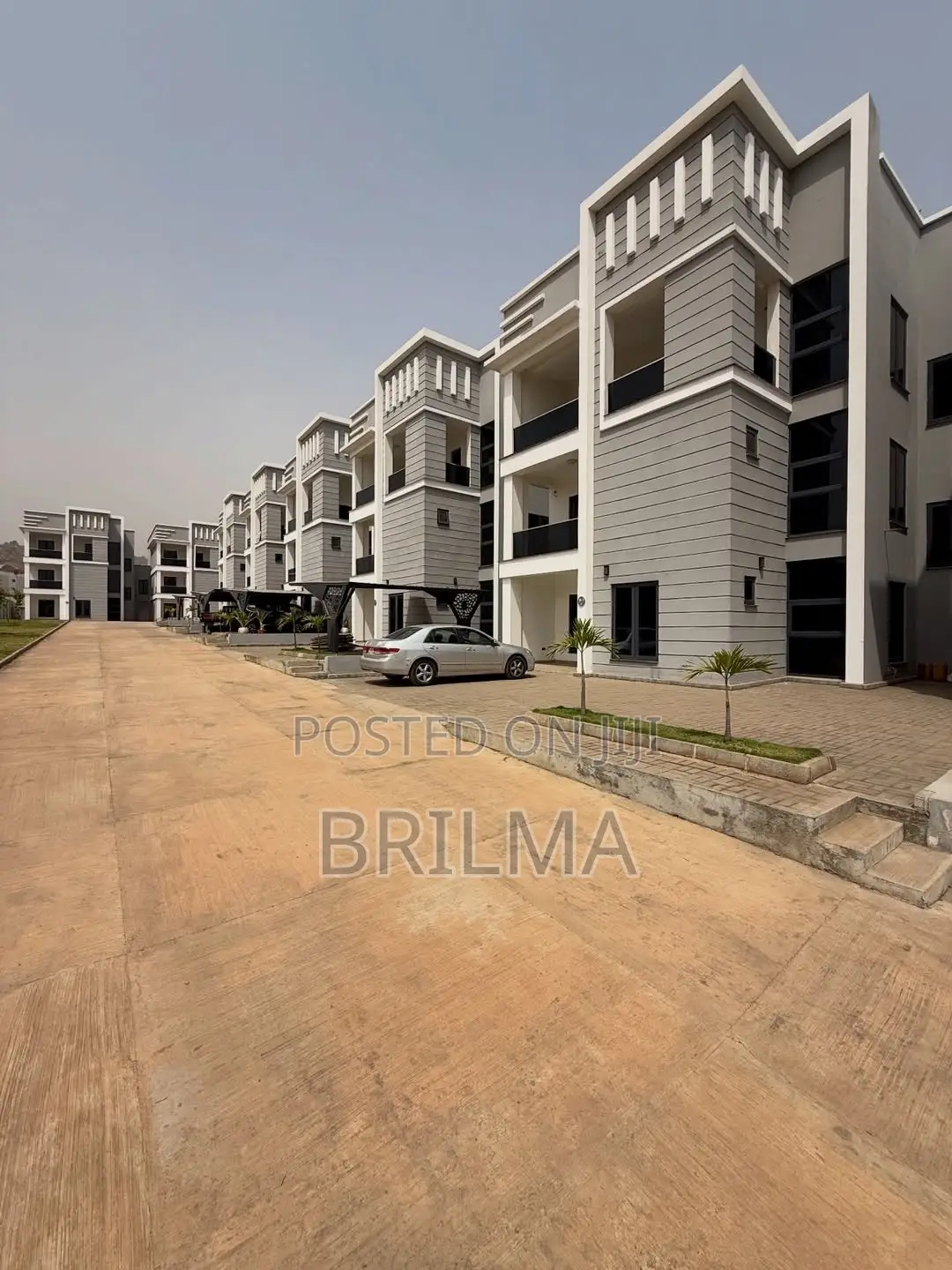 4bdrm Duplex in Kado for sale