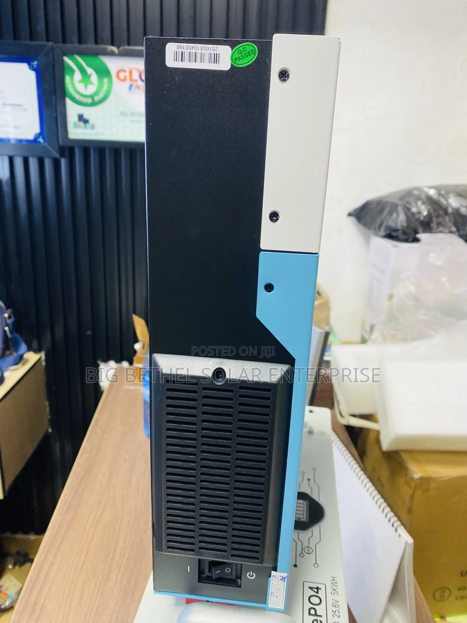 3kva Katrina Solar Hybrid Inverter With 2years Warranty