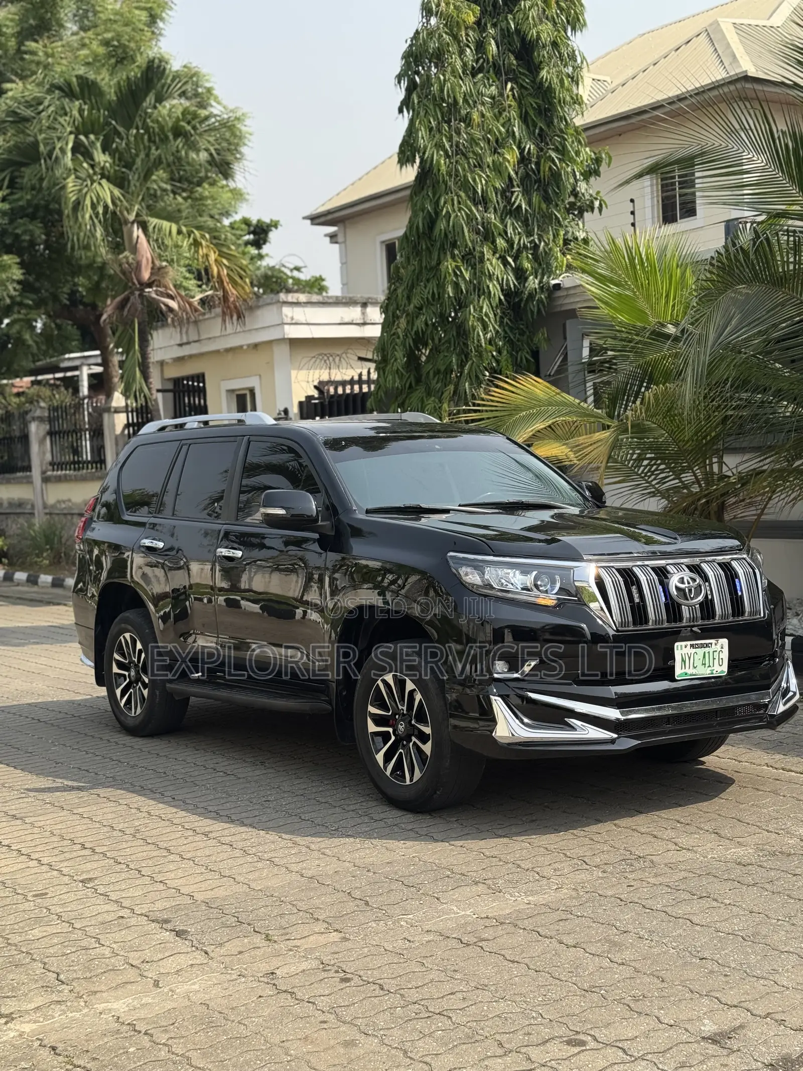 Toyota Land Cruiser Prado 4.0 Petrol TX-L 2014 Black