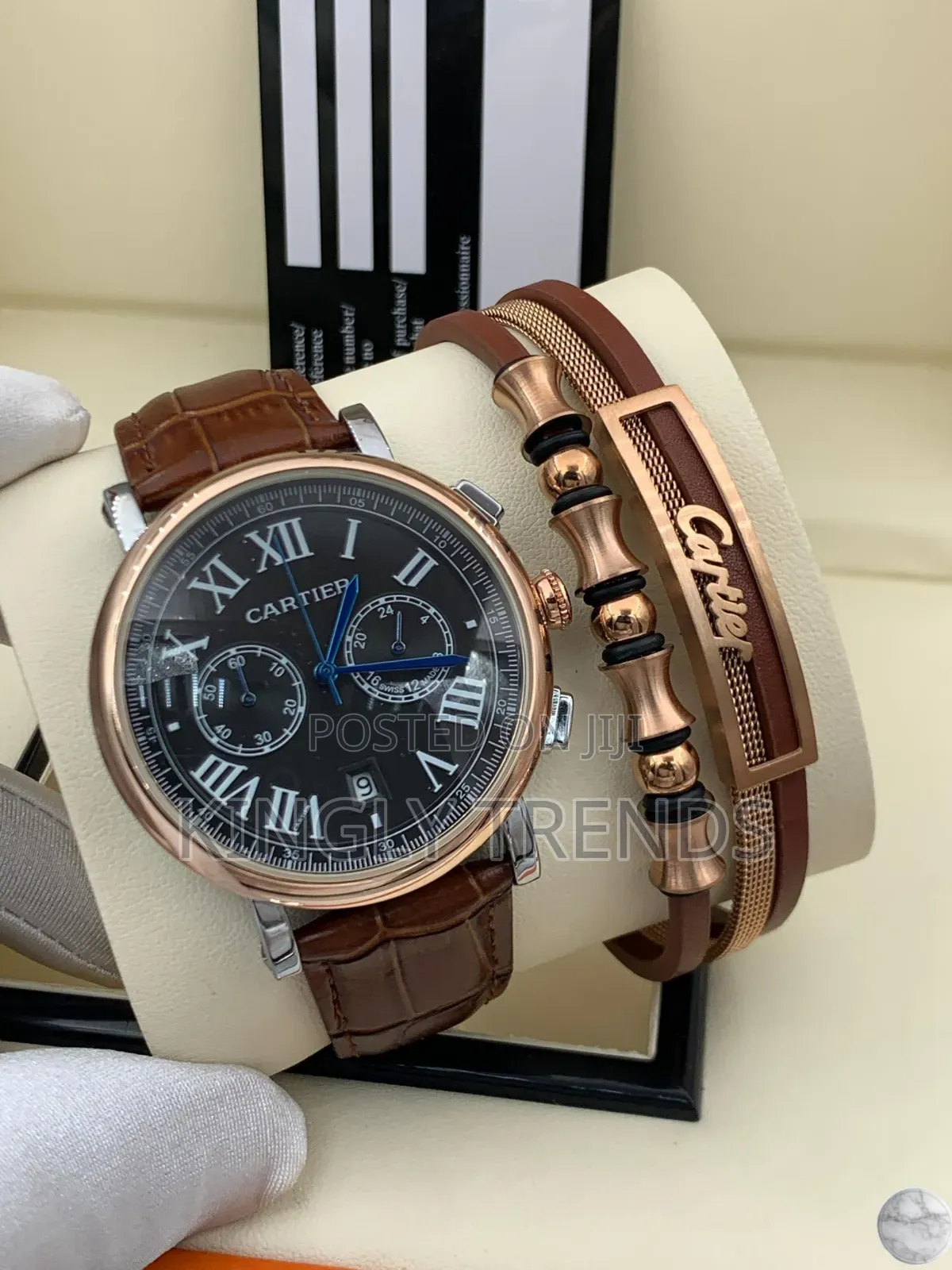 Cartier Chronograph Leather Wristwatch With Bracelet