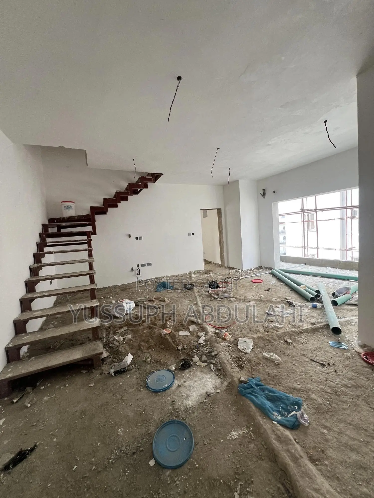 3bdrm Maisonette in Alagomeji for sale