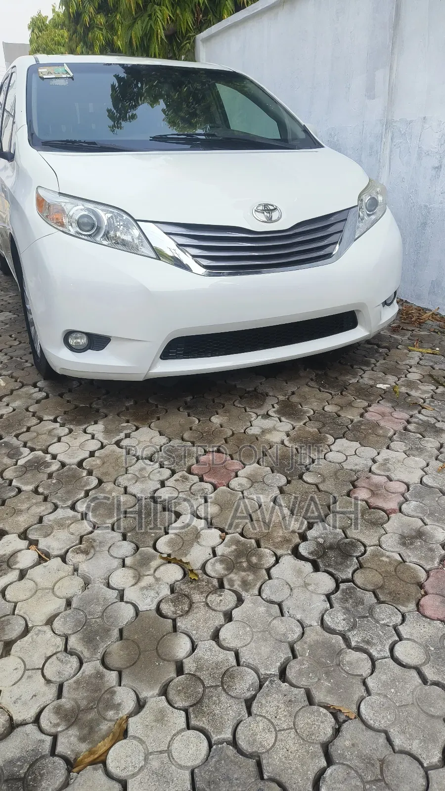 Toyota Sienna Limited Premium 7-Passenger 4dr Minivan (3.5L 6cyl 6A)