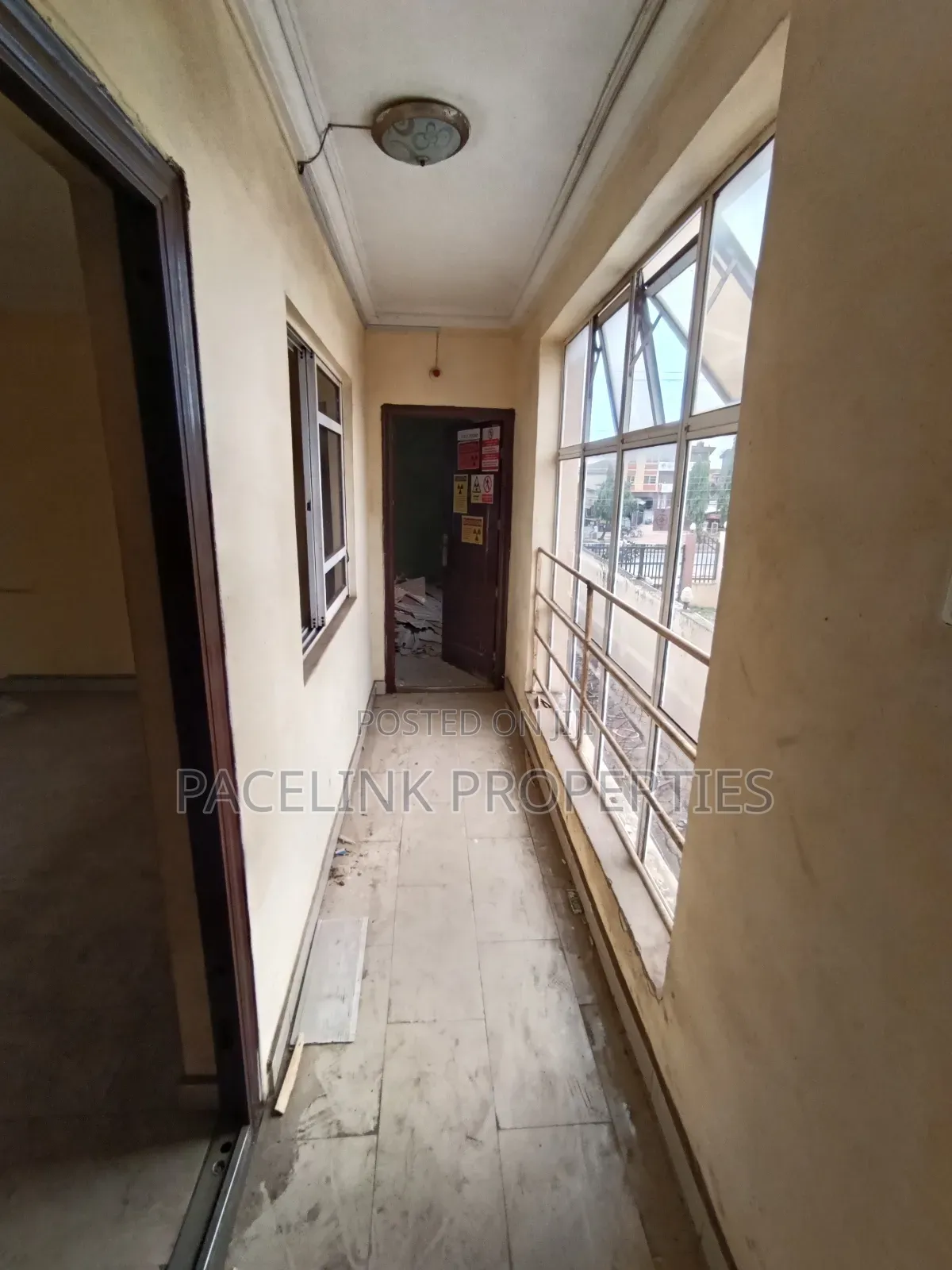 Standard 2 Bedroom Duplex for Commercial