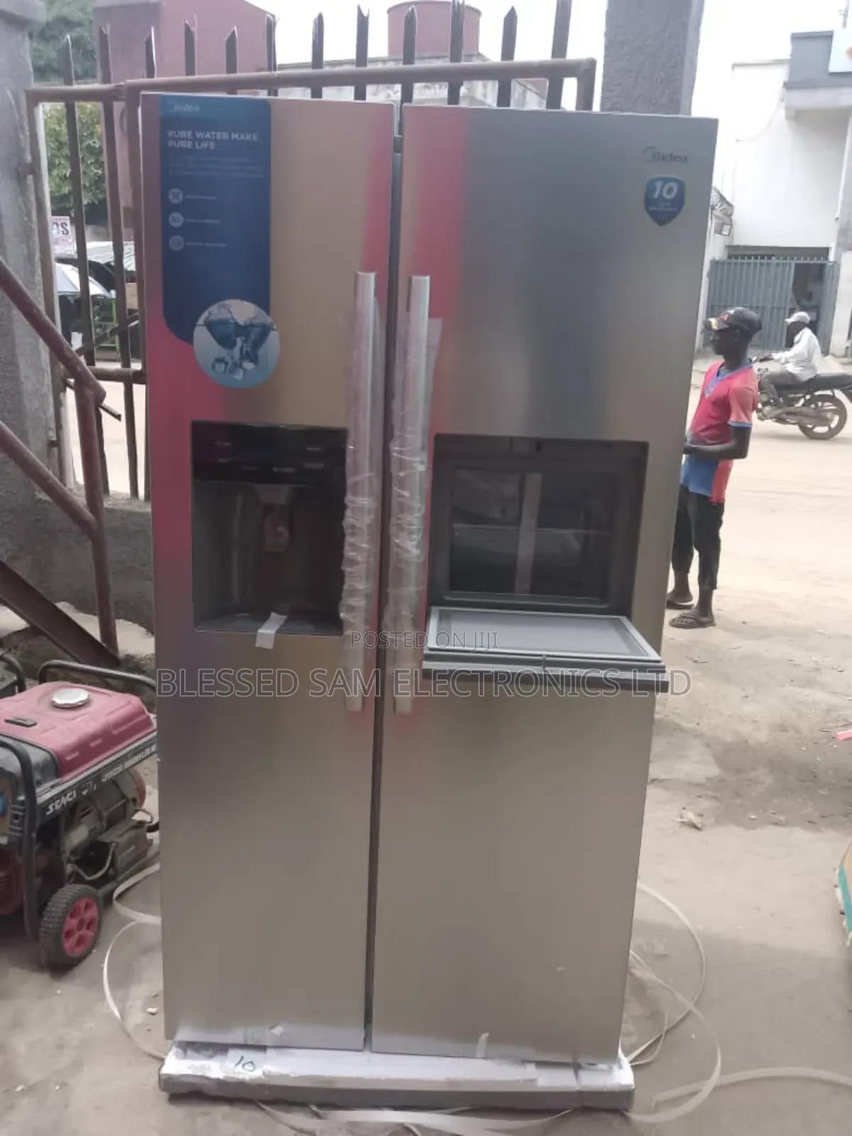 Midea 490 Lside By Side Fridge With Dispenser & Ice Cube Mdrs678fgfo2