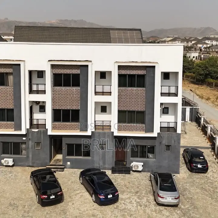4bdrm Duplex in Jahi for sale