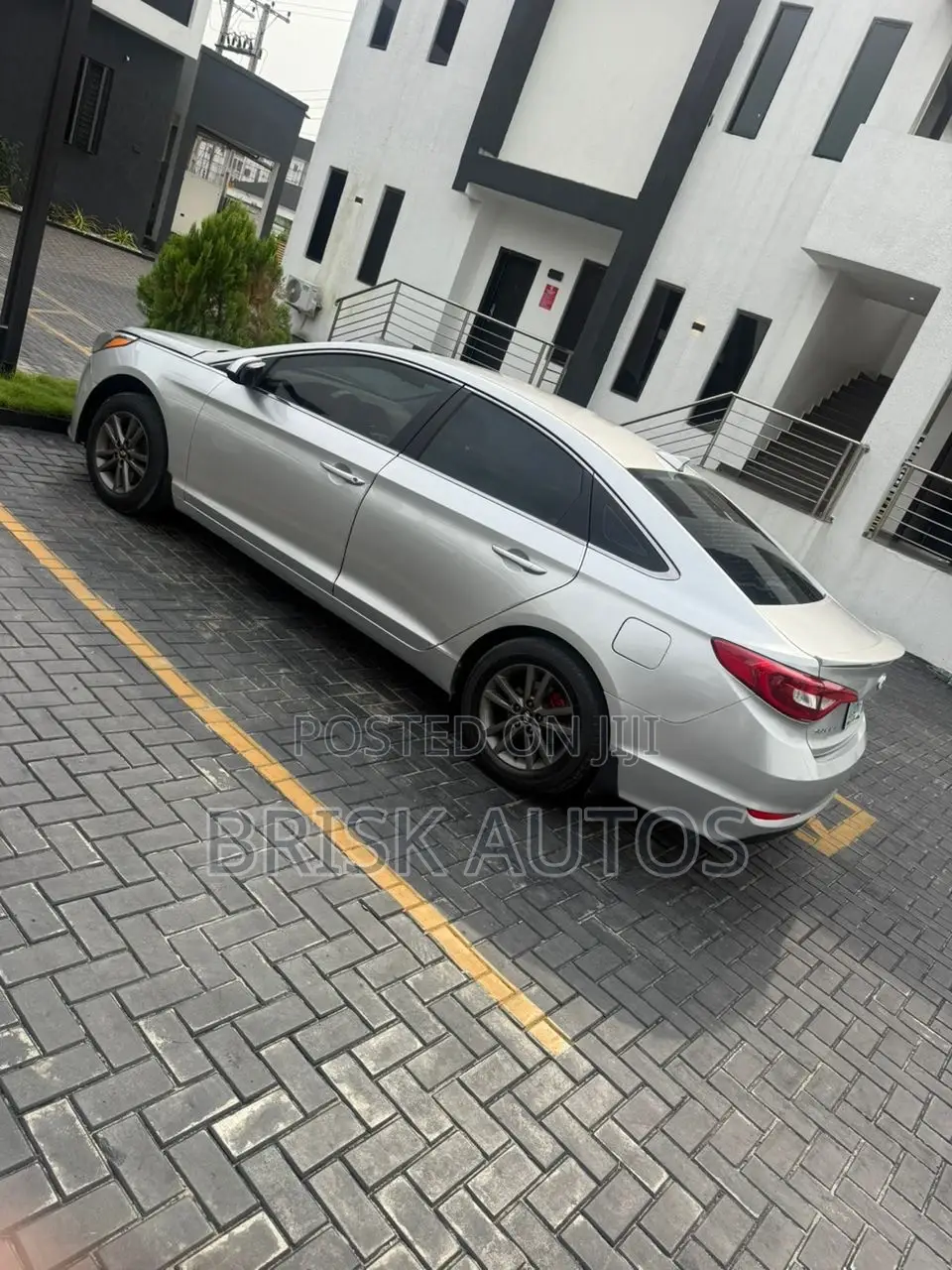 Hyundai Sonata Limited 4dr Sedan (2.4L 4cyl 6A) 2015 Silver