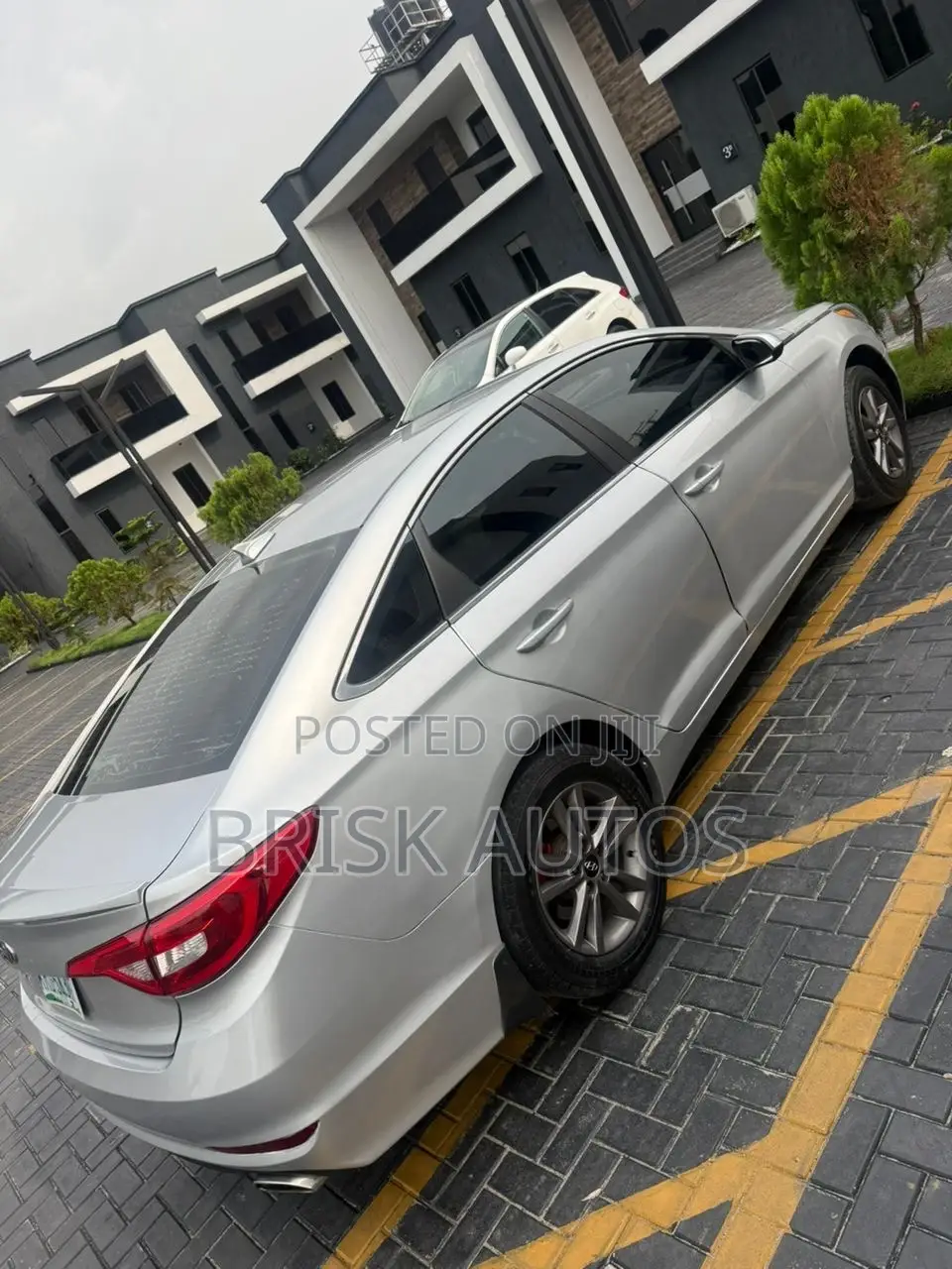 Hyundai Sonata Limited 4dr Sedan (2.4L 4cyl 6A) 2015 Silver