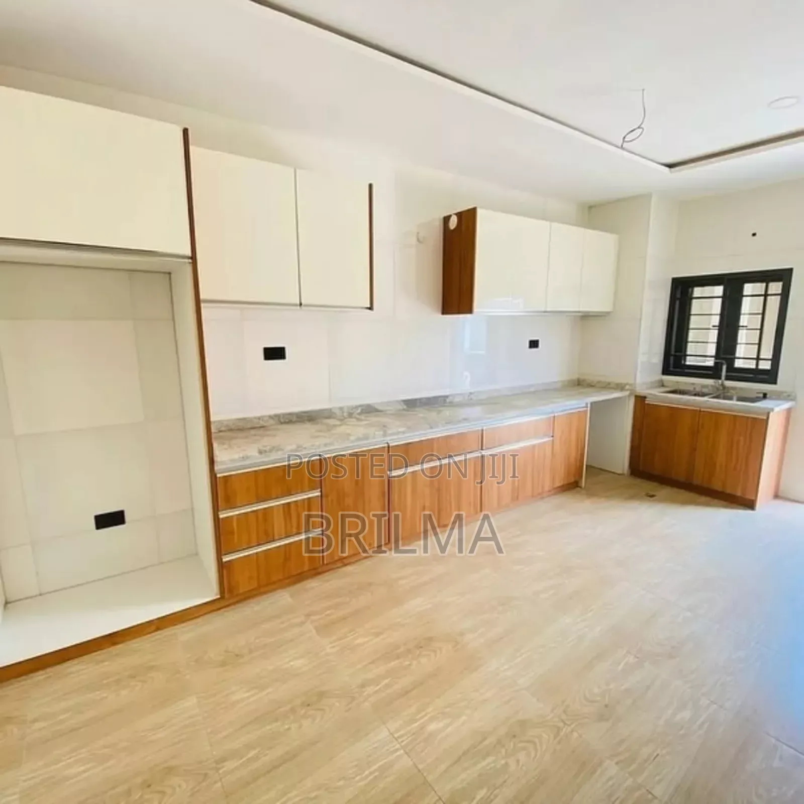 4bdrm Duplex in Jahi for sale
