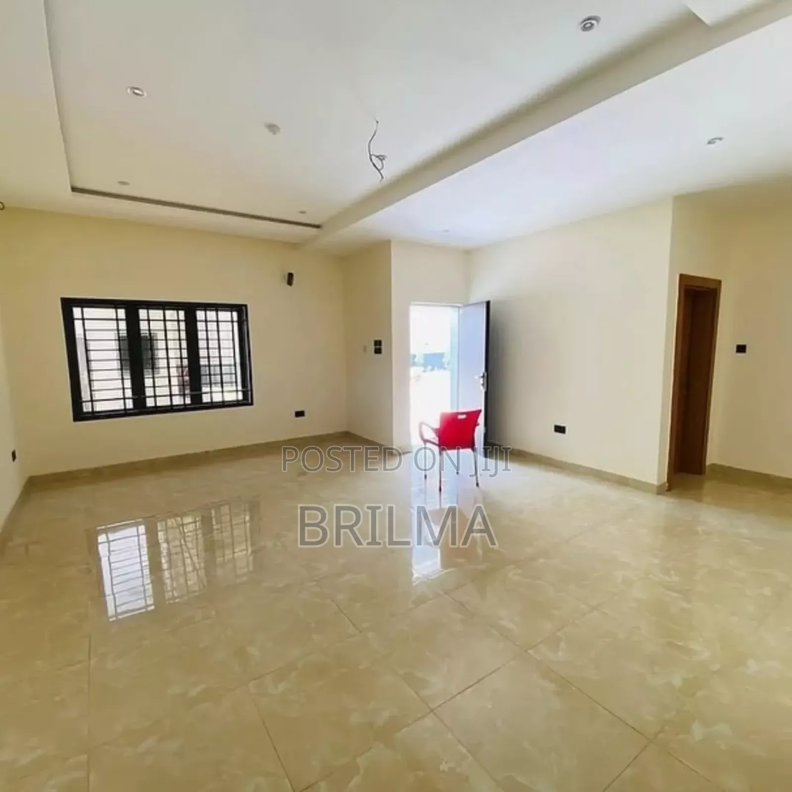 4bdrm Duplex in Jahi for sale