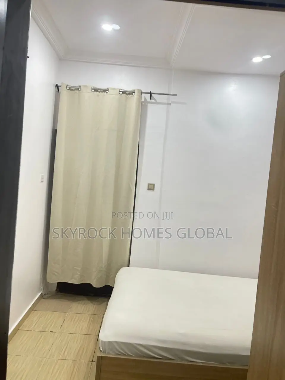 Furnished Mini Flat in Osapa london for rent
