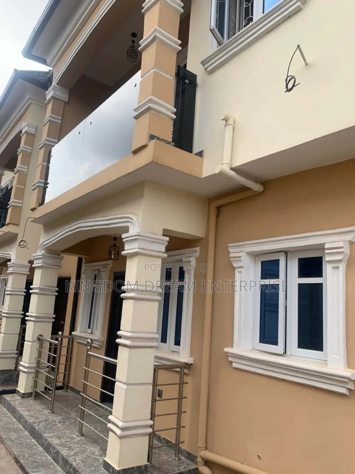 Mini Flat in Beckley Estate for rent