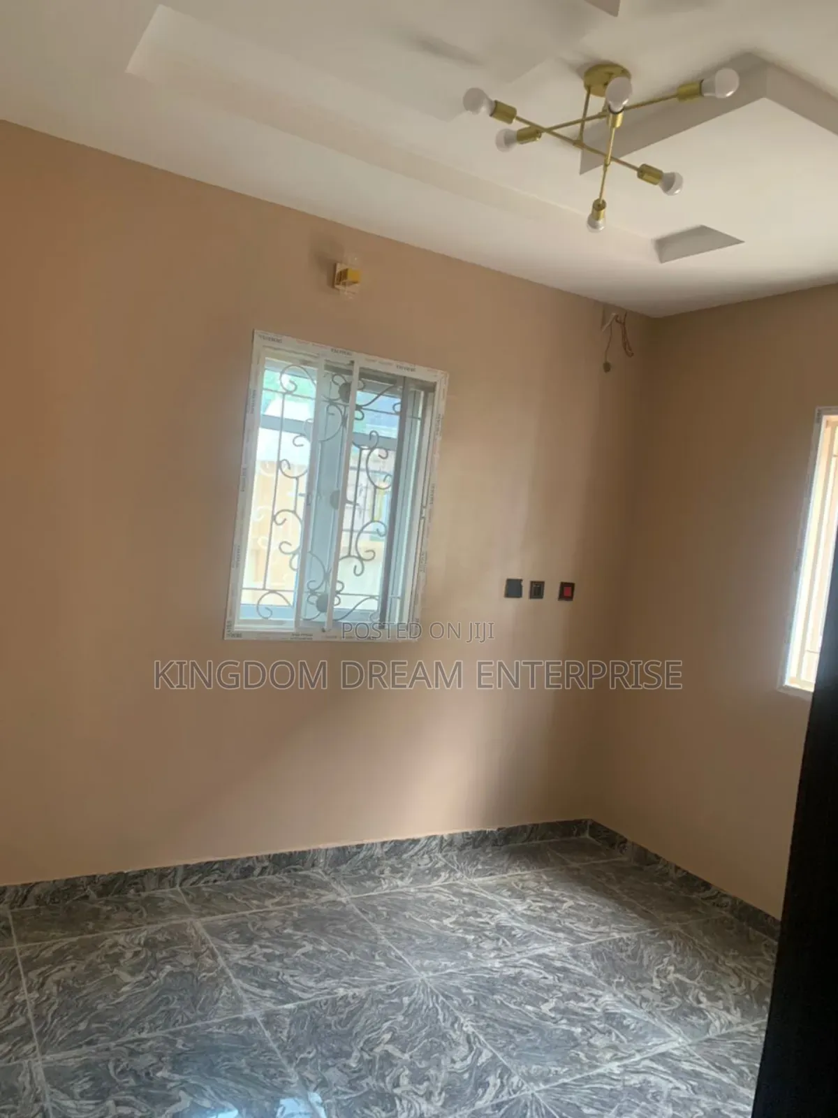 Mini Flat in Beckley Estate for rent