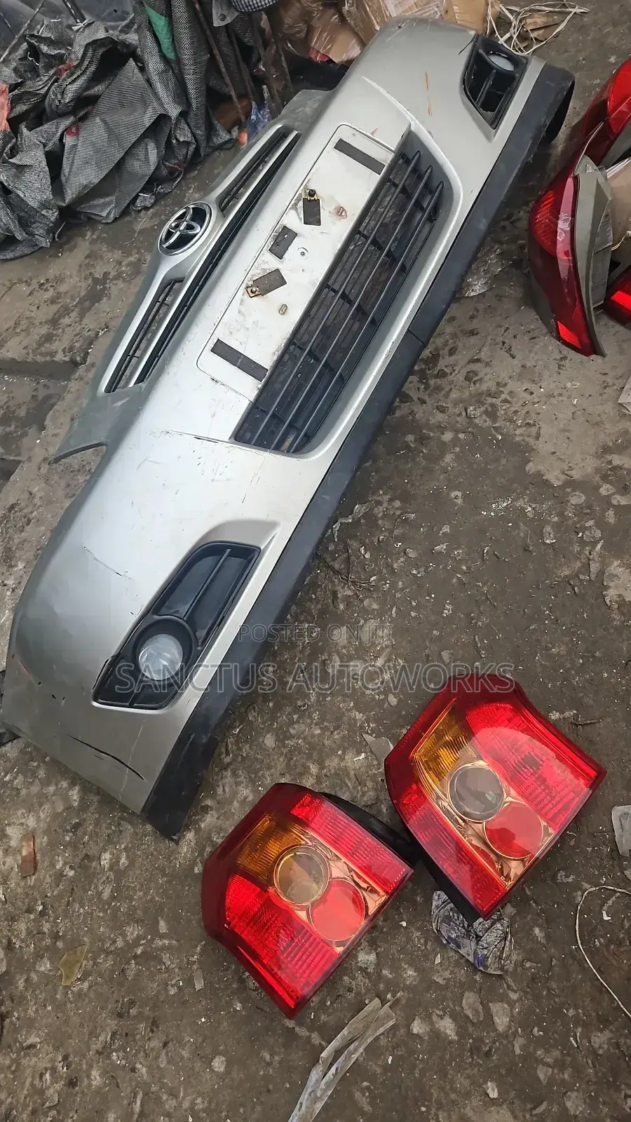 Complete Bumper Corolla Obama 2005