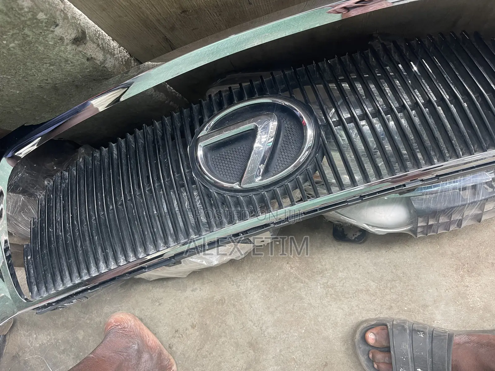Front Grill Gx350 010 Available as Seen