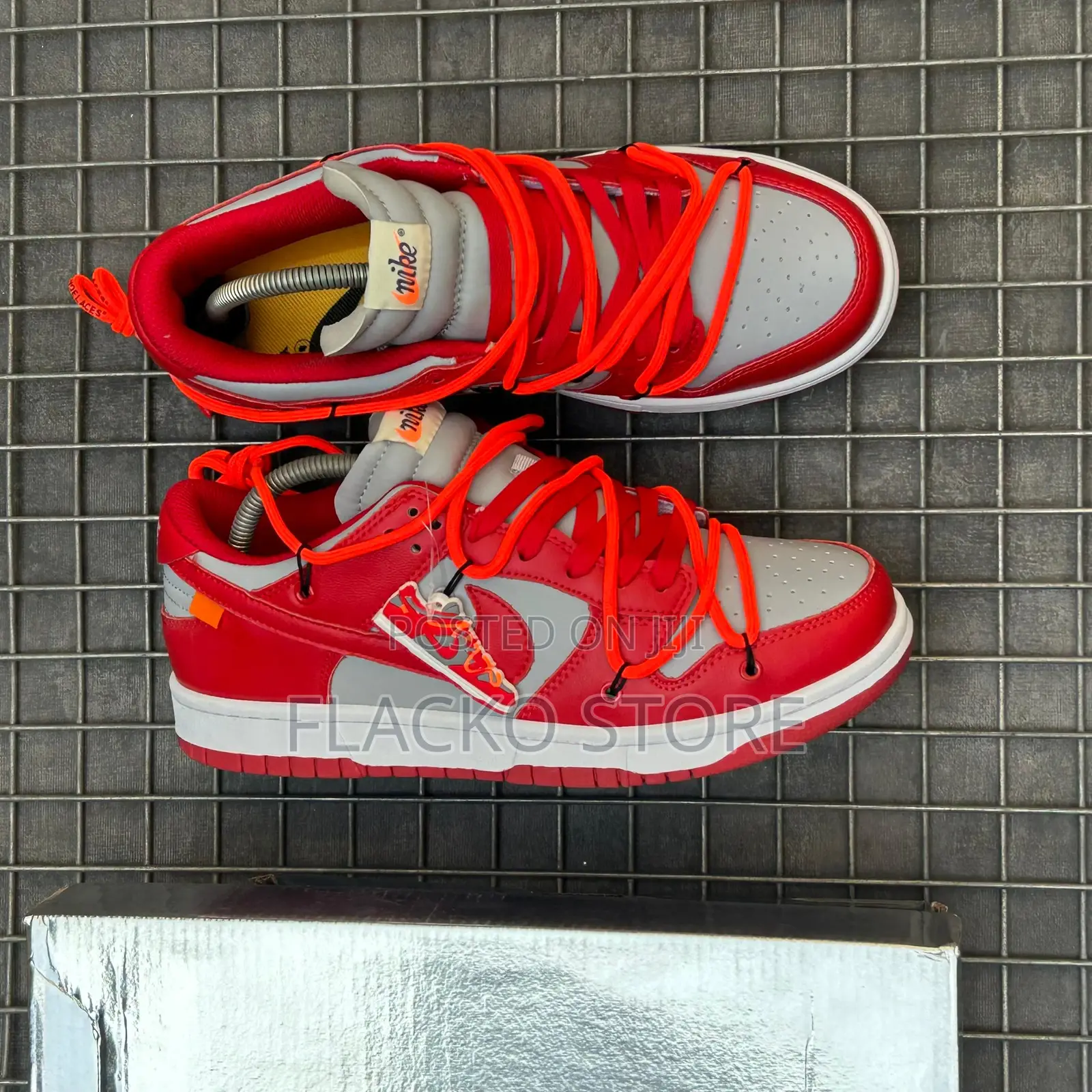 Original Off-white X Nike Sb Dunk Low University Red Sneakers