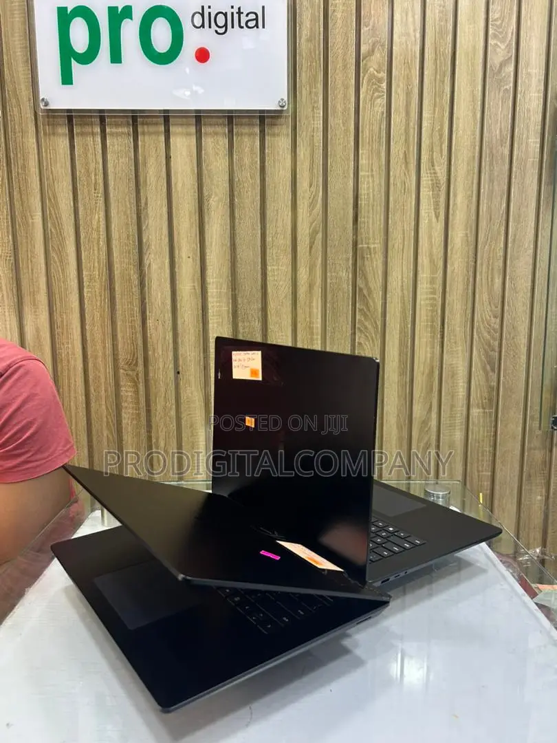 Laptop Microsoft Surface Laptop 5 32GB Intel Core i7 SSD 1T
