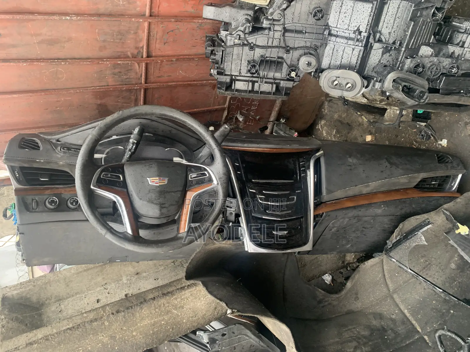 Cadilac Escalade 2020 Streering Wheel and Dashboard